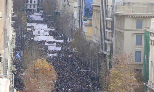 Συλλαλητήριο για τα Τέμπη στο Σύνταγμα