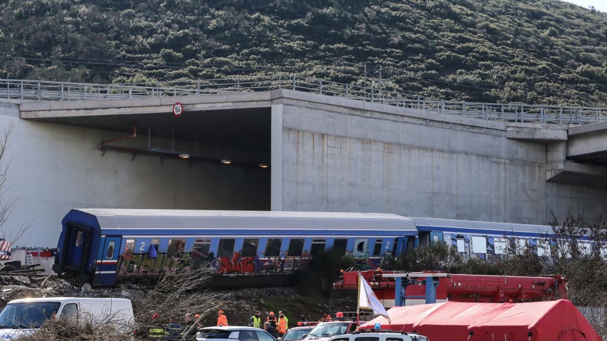 Τέμπη: «Δεν είμαι σίγουρος αν μου έδωσαν το παιδί μου» λέει ο Παύλος Ασλανίδης