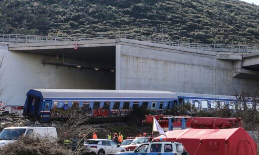 Τέμπη: «Δεν είμαι σίγουρος αν μου έδωσαν το παιδί μου» λέει ο Παύλος Ασλανίδης