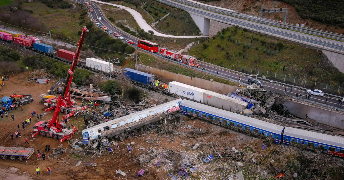 Τέμπη: Με το βλέμμα στα συλλαλητήρια η κυβέρνηση