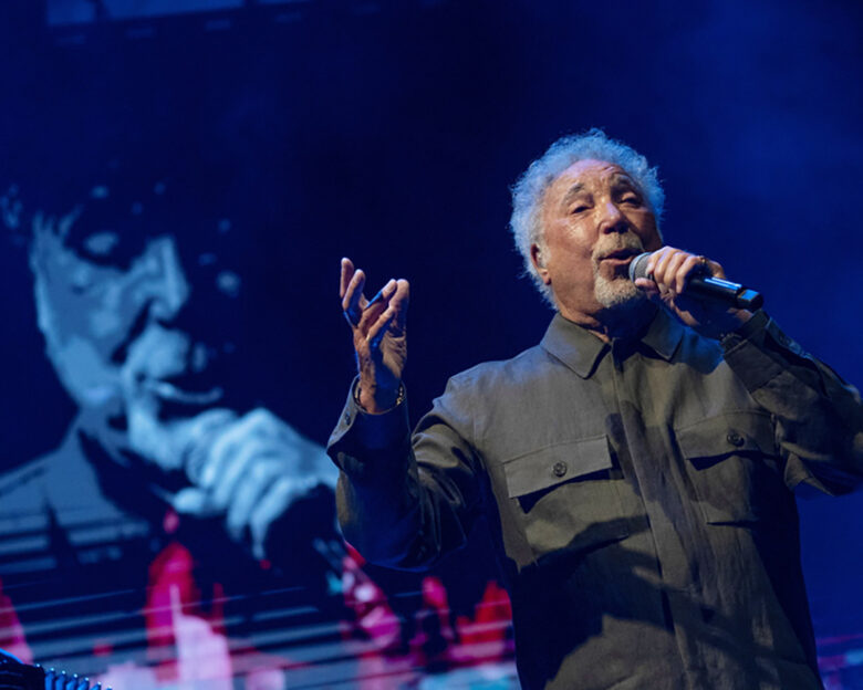 Ο Sir Tom Jones έρχεται για πρώτη φορά στην Αθήνα