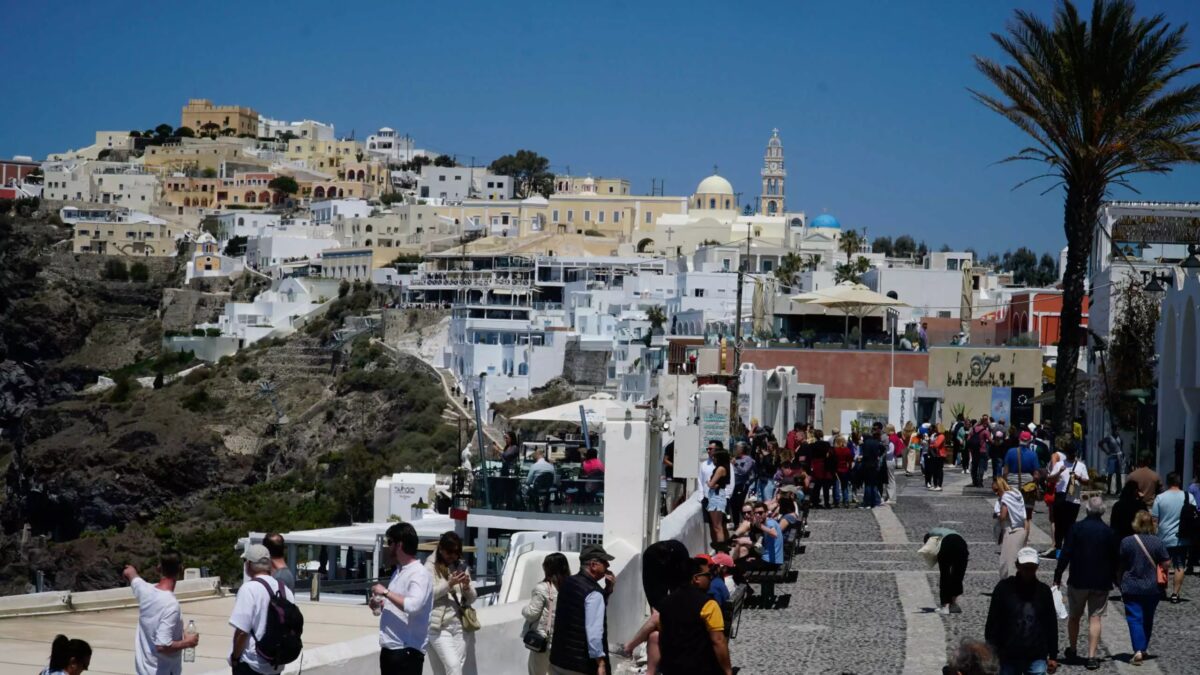 Τουρίστες σε διακοπές στην Ελλάδα