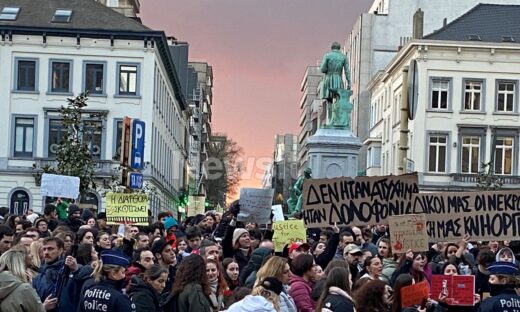 Μαζικές συγκεντρώσεις για τα Τέμπη και στο Βέλγιο