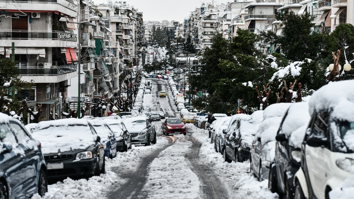 Χιονισμένοι δρόμοι