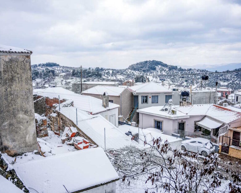 Καιρός: Απίστευτη κατρακύλα της θερμοκρασίας την Τρίτη – «Από 28,7 βαθμούς στη Φλώρινα δεν θα ξεπεράσει τους 3», η πρόγνωση Κολυδά