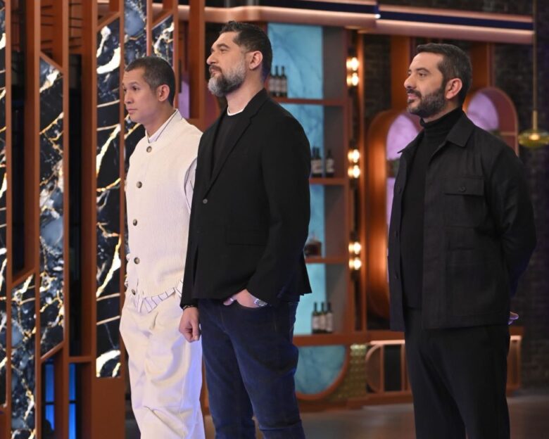 MasterChef 2025: Μαγειρικές «καραμπόλες» στην καθολική ψηφοφορία  και 4 υλικά στις μονομαχίες τελευταίας ευκαιρίας