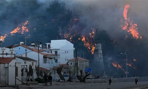 Φωτιά στη Σάμο