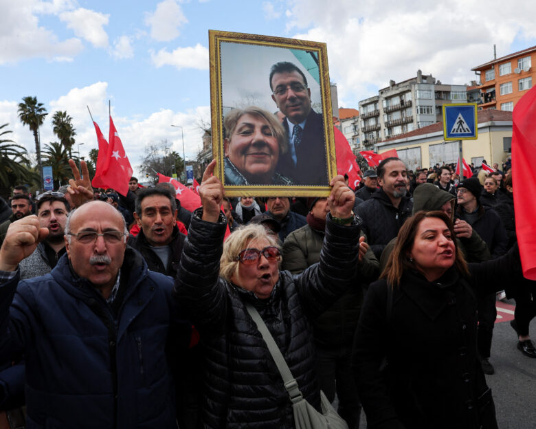 Η σύλληψη του Εκρέμ Ιμάμογλου είναι σοβαρή οπισθοδρόμηση της δημοκρατίας στην Τουρκία, λέει η Γερμανία