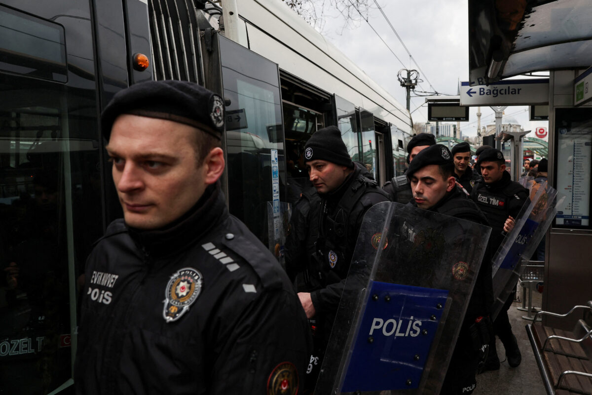 Αστυνομικοί στην Κωνσταντινουπολη