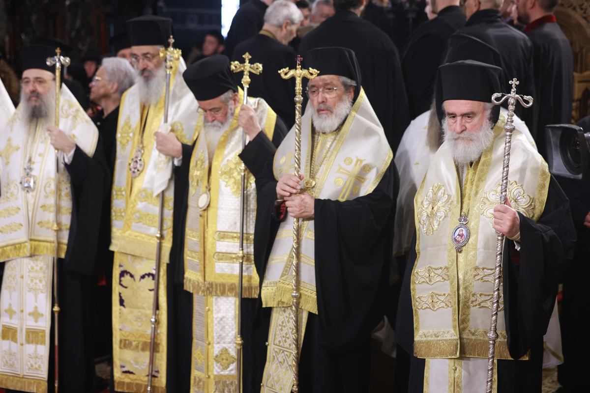 Ταφή Μητροπολίτη πρώην Θεσσαλονίκης Άνθιμου