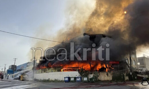 Φωτιά στη ΒΙ.ΠΕ Ηρακλείου – Επιχειρούν 20 πυροσβέστες