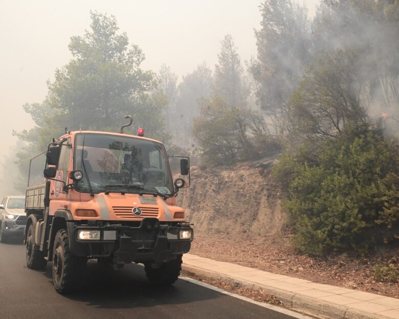 Φωτιά στην Ηλεία στην περιοχή Βελανίδι, ισχυροί άνεμοι στο σημείο