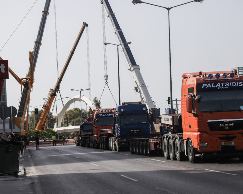 Εργατικό ατύχημα στη Βούλα: 3 άτομα χωρίς τις αισθήσεις τους