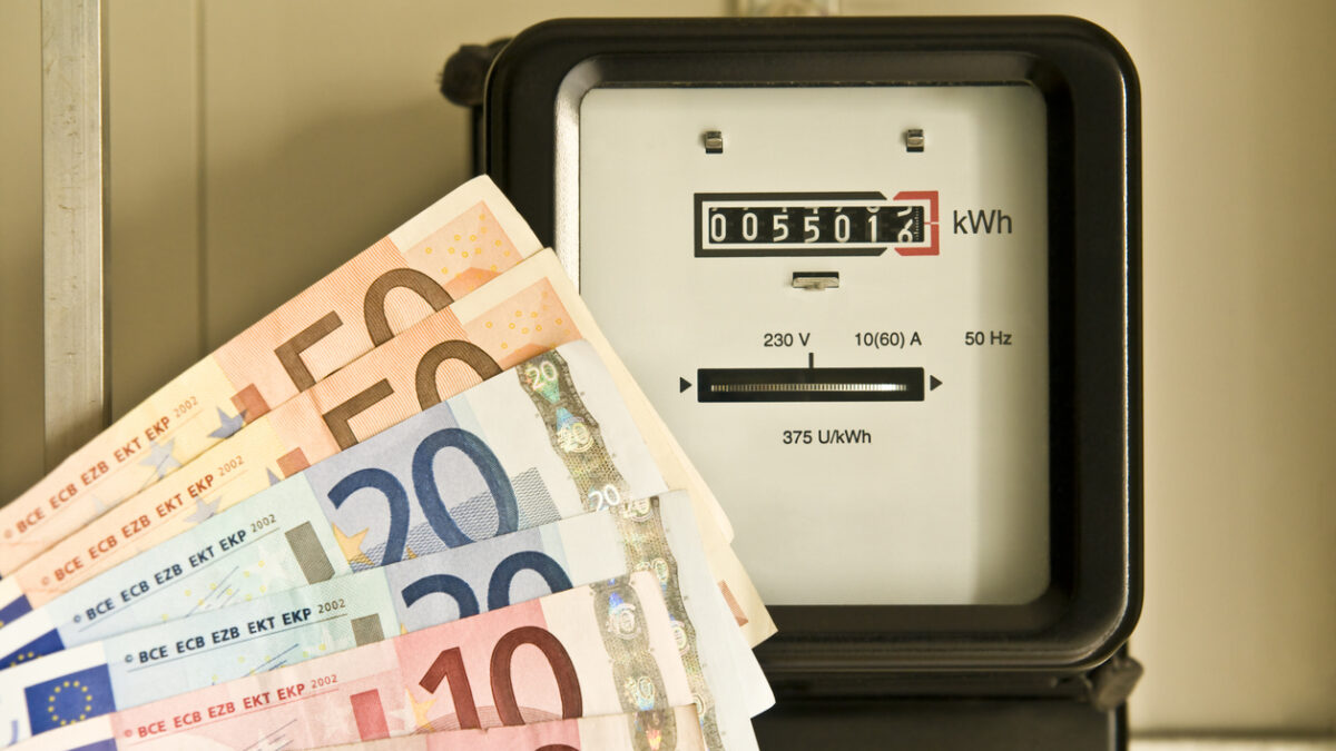 Electric meter and euro banknotes