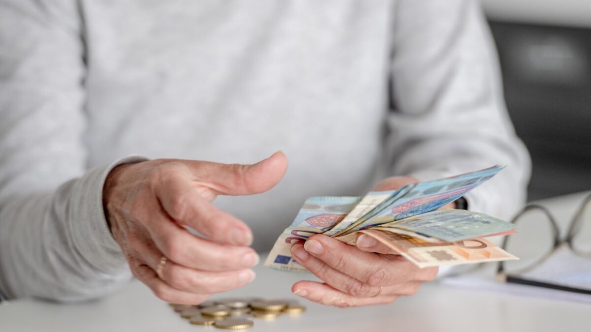 Elderly Woman'S Hands Count Money