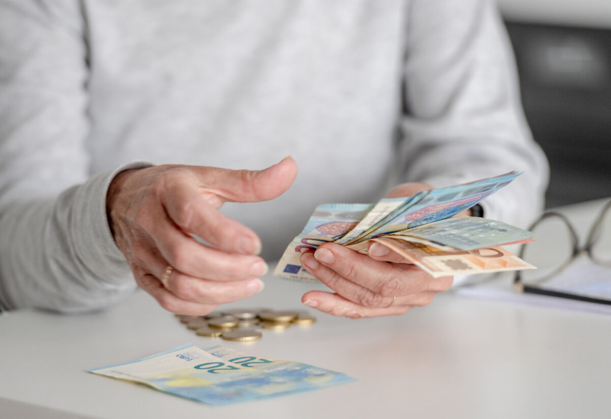 Elderly Woman'S Hands Count Money