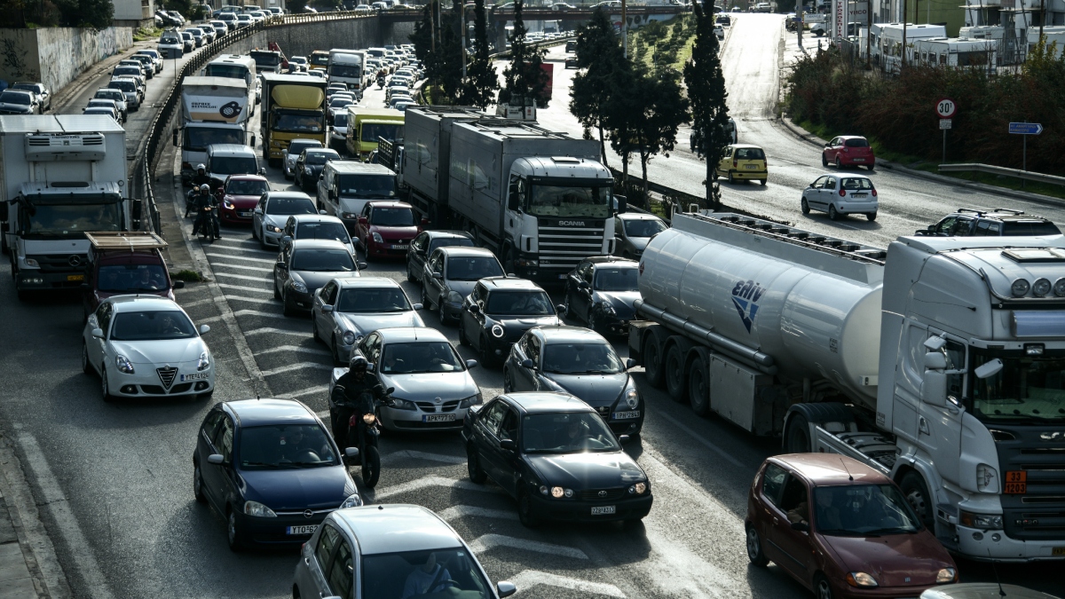 Αυτοκίνητα στον Κηφισό