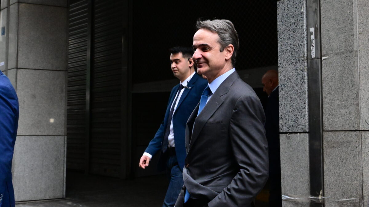 Στο ελληνικό FBI στη ΓΑΔΑ ο πρωθυπουργός