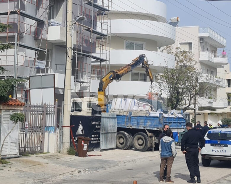 Βούλα: «Από έναν λάθος χειρισμό, έπαθε ηλεκτροπληξία» λέει ο αδερφός του 28χρονου νεκρού χειριστή γερανού