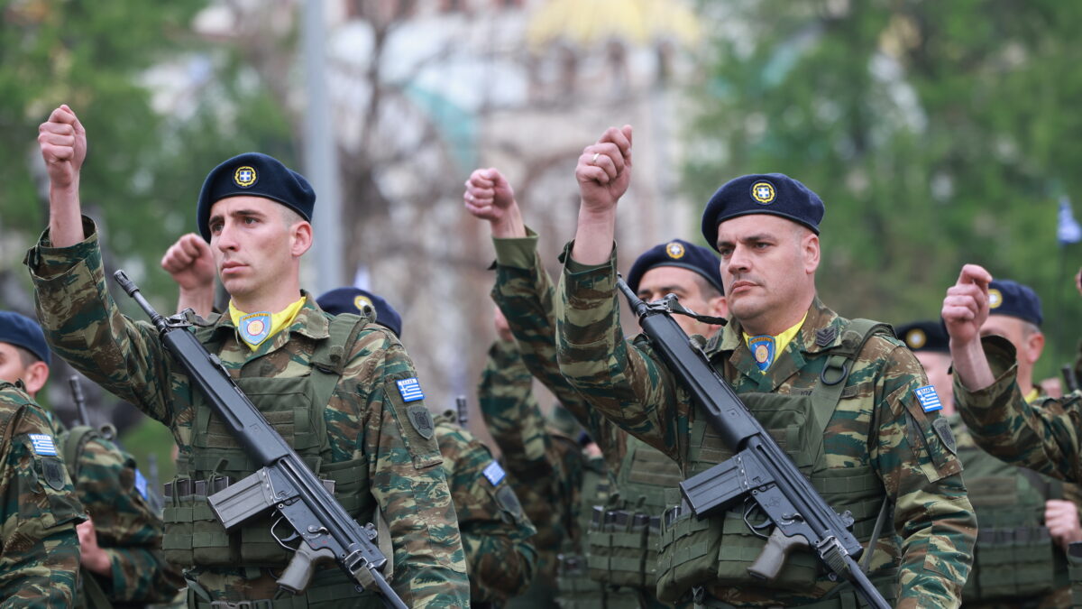 Παρέλαση στην Θεσσαλονίκη για την εθνική επέτειο της 25ης Μαρτίου 1821