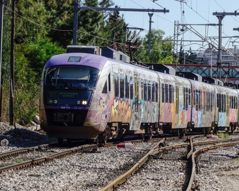 Διακοπή ρεύματος στον Προαστιακό: Ακινητοποιήθηκαν όλοι οι συρμοί