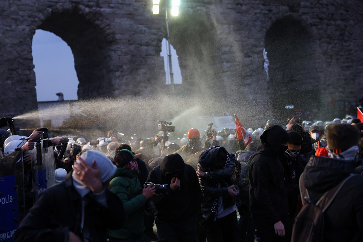 Police officers use pepper spray on demonstrators during a protest on the day Istanbul Mayor Ekrem Imamoglu was jailed as part of a corruption investigation, in Istanbul, Turkey, March 23, 2025. REUTERS