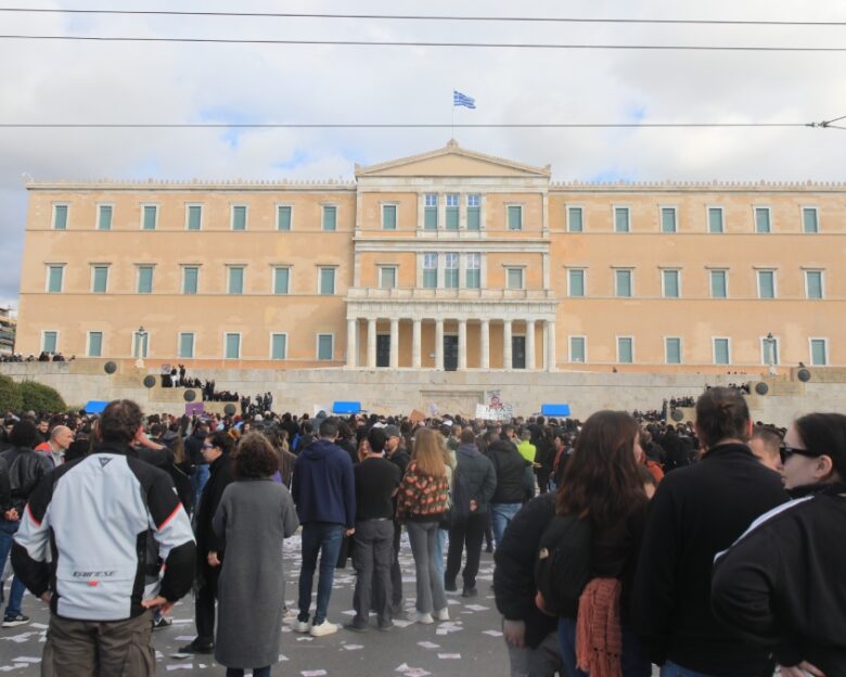 Συλλαλητήριο για τα Τέμπη στο κέντρο της Αθήνας: Κλειστοί οι σταθμοί του Μετρό Σύνταγμα και Πανεπιστήμιο