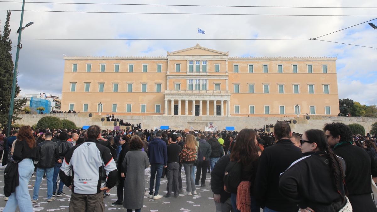 Συλλαλητήριο για τα Τέμπη στο Σύνταγμα