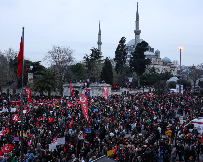 Ιμάμογλου από τη φυλακή: Δεν έχει σημασία που είμαι – Θα μας φοβούνται – Ραντεβού στις πλατείες στις 20:30