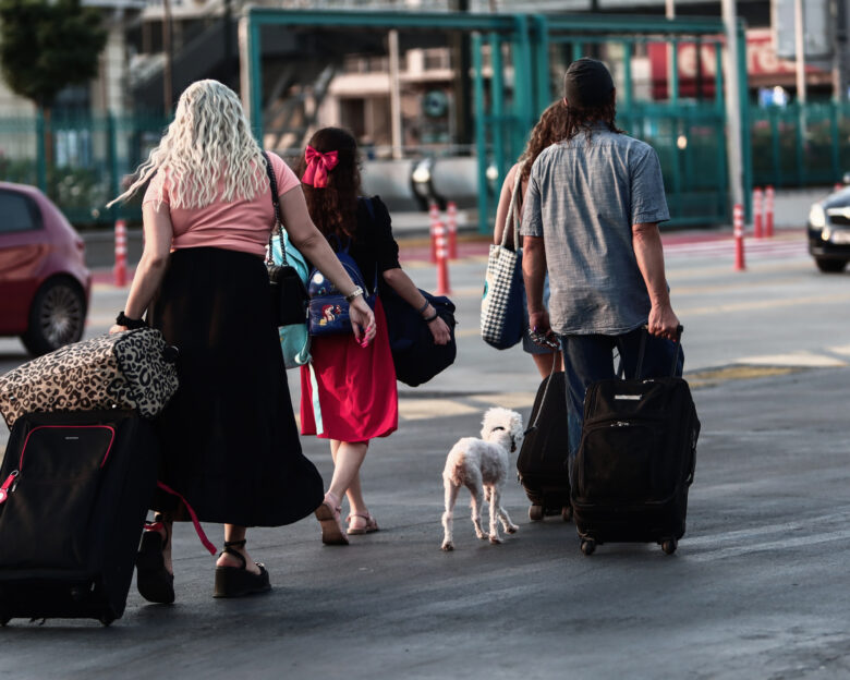 Τουρισμός για όλους 2025: Τελειώνει σήμερα η προθεσμία για τις αιτήσεις