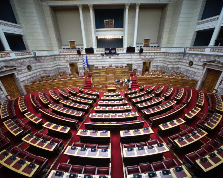 Βουλή – Live: Ολοκληρώνεται σήμερα η συζήτηση της πρότασης δυσπιστίας κατά της Κυβέρνησης